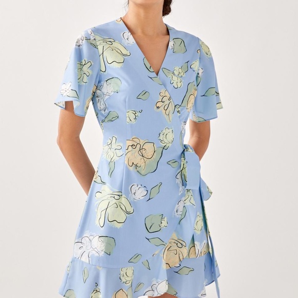 Lexa Front Wrap Dress in Unfolding Blooms - Picture 2 of 8